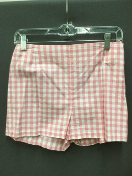 BE PRECIOUS, Pink, White, Cotton, Gingham, Retro Rockabilly. Hot pants with Left Side Zipper