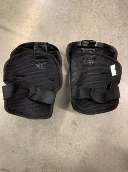 MTO, Black, Dk Gray, Charcoal Gray, Synthetic, Plastic, Solid, KNEE PADS, Pair, Velcro Straps, Snap Buckle *Aged/Distressed*