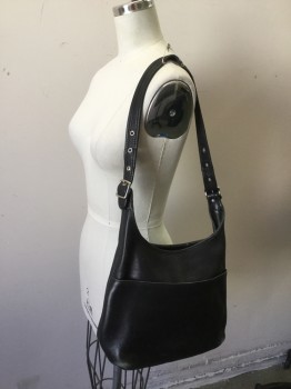 COACH, Black, Leather, Shoulder Bag, 1 Outside Pocket, Zip Closure, Adjustable Strap (barcode Inside Pocket)