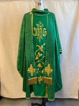 N/L, Kelly Green, Gold, Silk, Medallion Pattern, Christian Chasuble, Green Medallion Jacquard, Gold/Green Ribbon Trim, Rounded Folded Over Neck with Gold Piping, Solid Green Front Panel with Gold Leaf Embroidery, Priest