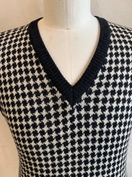 BILL IRWIN, Black, Off White, Wool, Houndstooth, Sweater Vest, V-N, Pullover