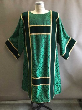 THE HOUSE OF HANSEN, Green, Gold, Polyester, Rayon, Floral, Christian Chasuble Robe Green Floral Medallion Brocade With Gold Trim And Dark Green Velvet Inlay,wide Jewel Neckline, Long Sleeves, Length From Bavck Of Neck To Hem - 46"
