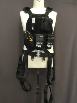 MTO, Black, Silver, Polyester, Nylon, Solid, Breastplate with Attached Harness and Thigh Straps, Lots of Buckles and D-rings, Adjustable Velcro Waist and Shoulders, 5 Cool Props Secured Onto Front